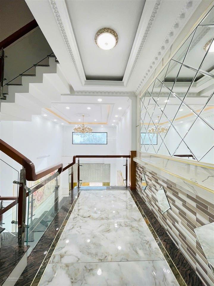 Nhà 4 tầng lâm thị hố4m x 15m mới cực đẹpgần hiệp thành cityhẻm xe tải 6m  khu phân lô