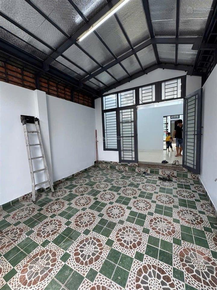 Nhà mặt tiền kinh doanh 4m x 24m, thới an quận 12, đang cho thuê 10tr/ th. giá 7 tỷ (tl)