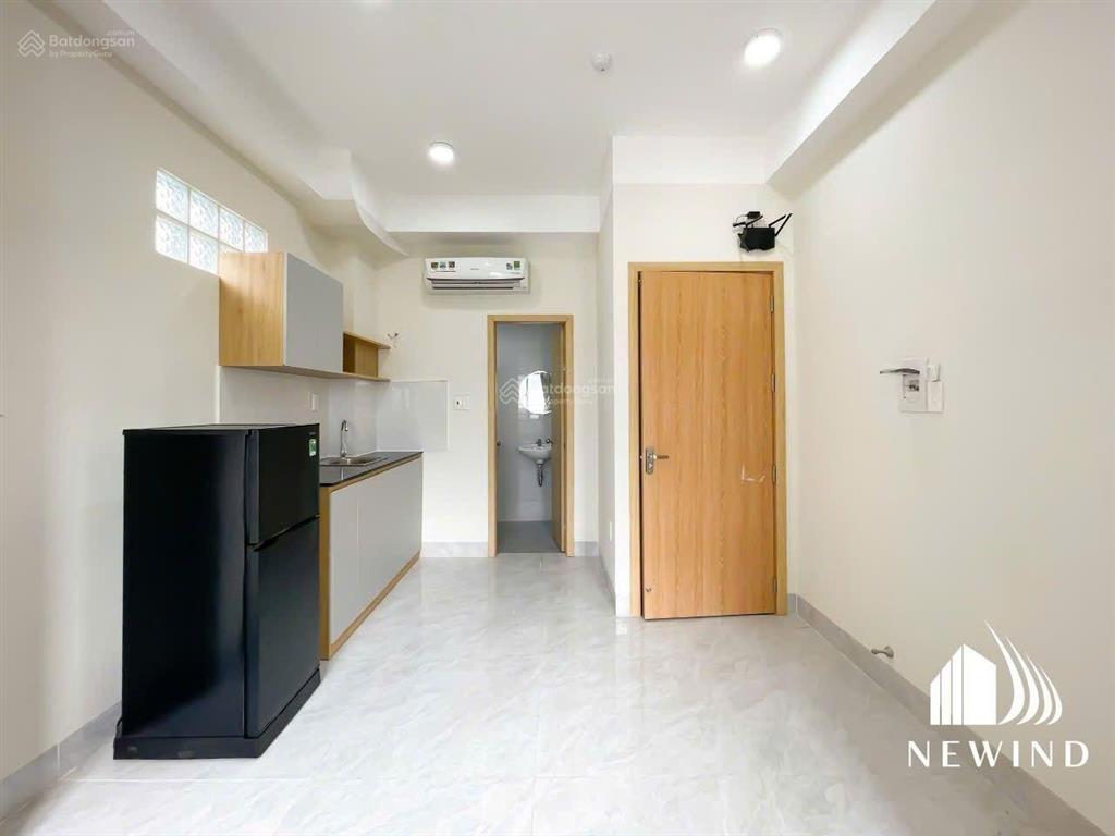 Cho thuê căn hộ mini  1pn, 1wc  gần ufm, nttu, rmit, crescent mall