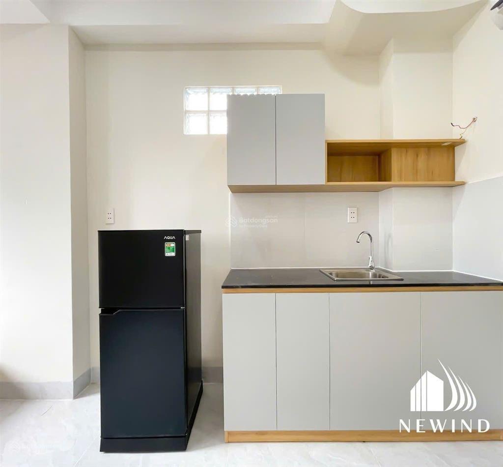 Cho thuê căn hộ mini  1pn, 1wc  gần ufm, nttu, rmit, crescent mall