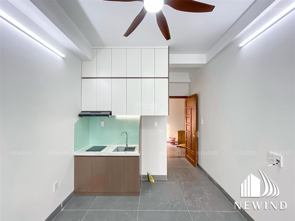 Cho thuê chdv mini 1pn  ban công  nhận thú cưng  gần ufm, tdtu, rmit