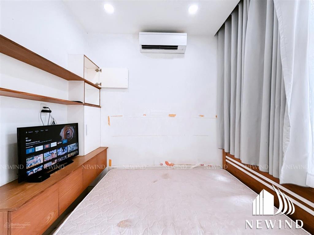 Cho thuê chdv 2pn  gần lotte, tdtu, rmit, vivo  có ban công, cửa sổ thoáng