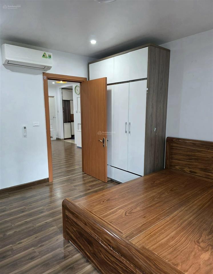 Chính chủ cần bán cc 3pn 2wc goldmark city view đẹp để chuyển sang căn to hơn, có thương lượng