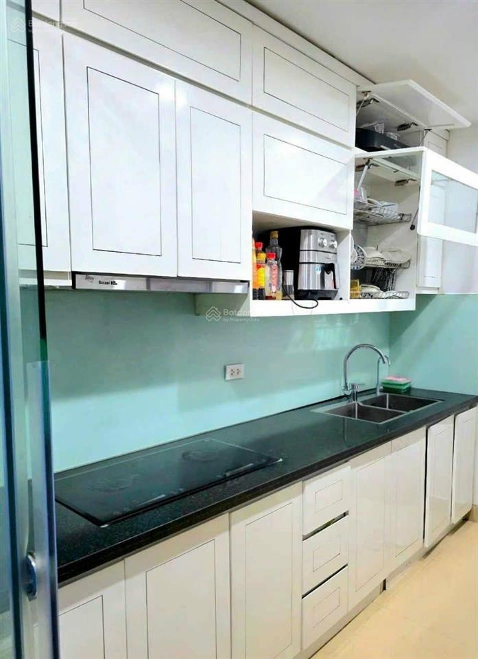 Chính chủ cần bán cc 3pn 2wc goldmark city view đẹp để chuyển sang căn to hơn, có thương lượng