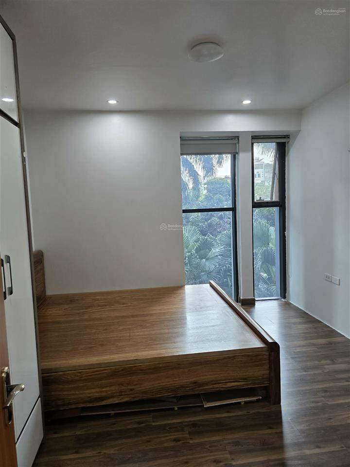 Chính chủ cần bán cc 3pn 2wc goldmark city view đẹp để chuyển sang căn to hơn, có thương lượng