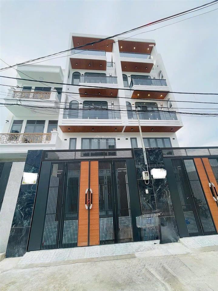 Nhà phố ngang 4,5m rộng rãi thoải mái xây mới hoàn toàn có thang máy 450hg