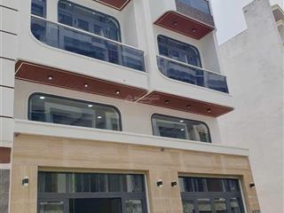 Nhà khu phân lô đường 7m thông thoáng thuận tiện kinh doanh mua bán đc nhiều ngành nghềthang máy