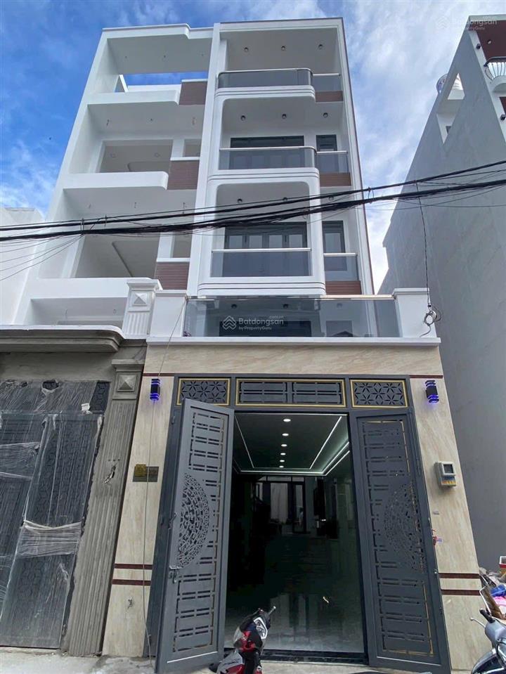 Nhà đẹp giá rẻ diện tích đất 89m2dt  sàn 270m2 nhà mới 100% shr đã hoàn công hổ trợ vay bank 70%