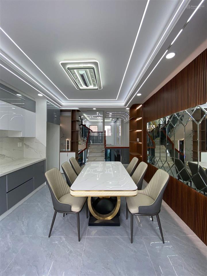 Nhà đẹp giá rẻ diện tích đất 89m2dt  sàn 270m2 nhà mới 100% shr đã hoàn công hổ trợ vay bank 70%
