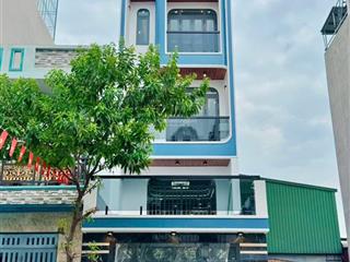 Nhà phố vừa dài vừa rộng đường trước nhà 12m có vỉa hè