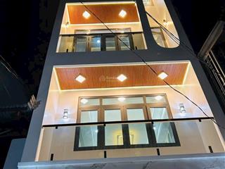 Nhà đẹp hẻm 6m thông kinh doanh