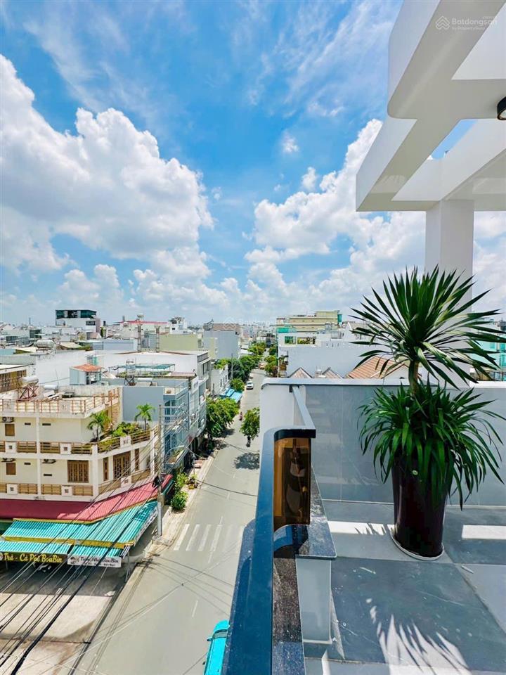 Nhà mặt tiền kinh doanh khu nhộn nhịp sầm uất