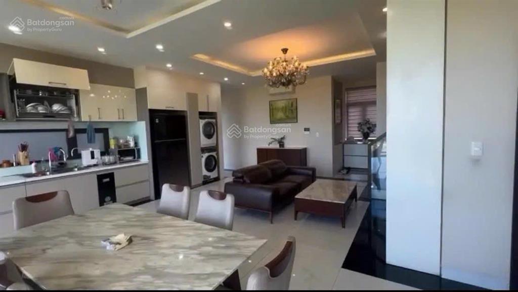 Giảm sốc bán nhanh căn biệt thự 3 tầng đảo nổi, thang máy, bốn bề là nước quanh năm mát mẻ