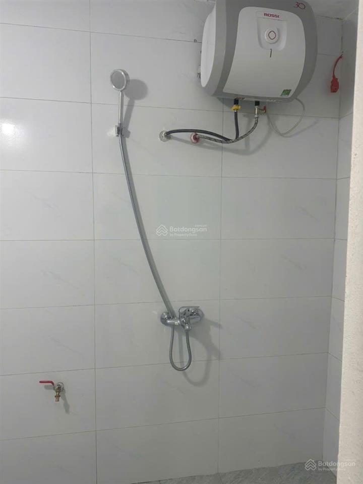 Chủ rất cần bán gấp mặt tiền đường 5,5m có lề ngay sát cầu rồng, nguyễn văn linh, trung tâm đn.