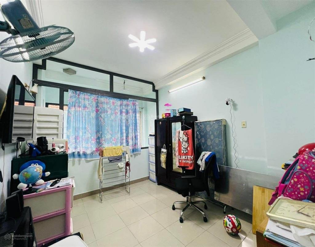Nhà quận 1, 4 tầng sát hxh chỉ 5.5 tỷ tl
