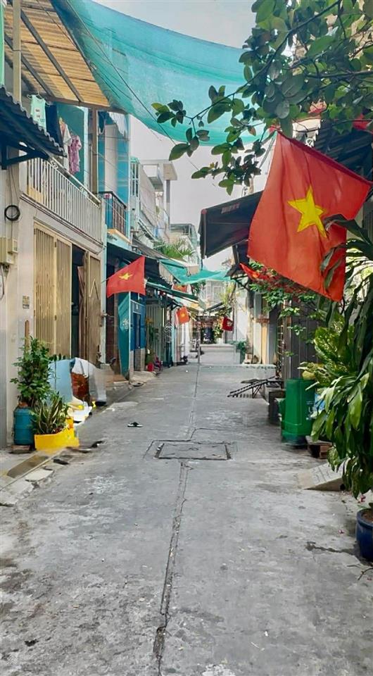 Bìnhtân hxh thông 2 tầng ở ngay giá tốt giáp tân phú chỉ 3.75 tỷ tl