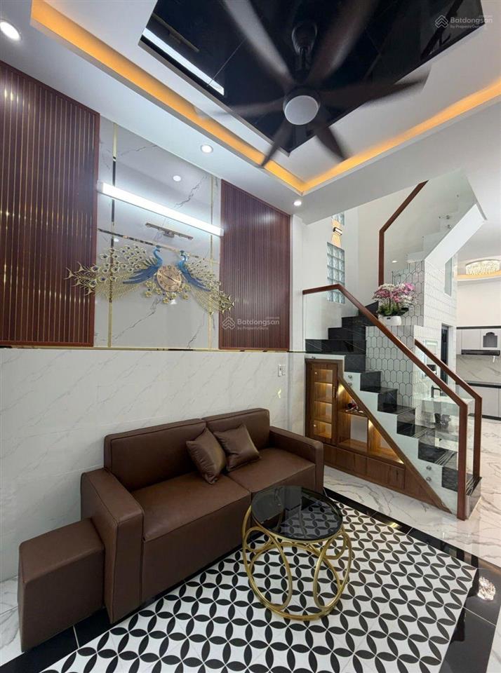 Căn góc q.6 3 tầng kiên cố, gần võ văn kiệt, chủ thiện chí, 4,73 tỷ tl