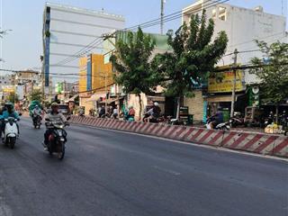 Anh chủ bán căn nhà 4 x 19m hơn 5 tỷ, trần xuân soạn, huỳnh tấn phát, quận 7
