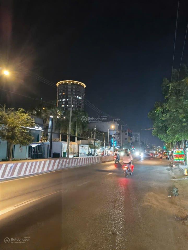Chị chủ bán căn nhà đẹp 4,5 x 8,5 chỉ hơn 4 tỷ, nguyễn văn quỳ, huỳnh tấn phát, quận 7
