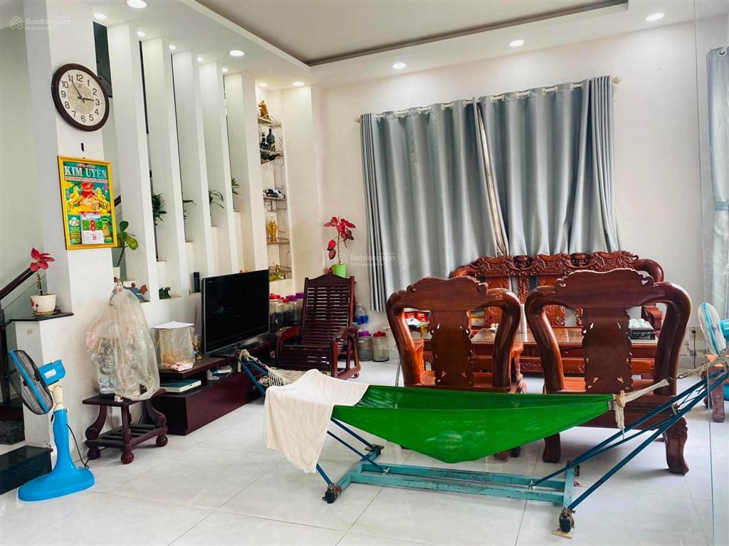 Biệt thự ngay phú mỹ hưngdt 322m2giảm sâu chỉ còn 16 tỷ
