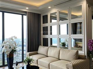 Do chuyển công tác chủ nhà cần chuyển nhượng lại căn hộ 3pn, vị trí căn góc siêu đẹp, full đồ mới