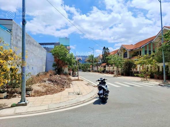 Nền hai mặt tiền, biển ninh chữ, phan rang