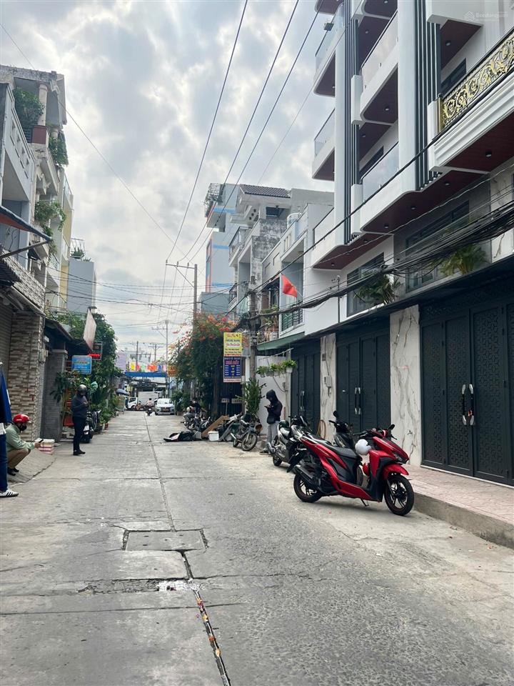 Bán nhà riêng tại hẻm 173, gò xoài, 8,3 tỷ, 68m2, 4pn, 5wc
