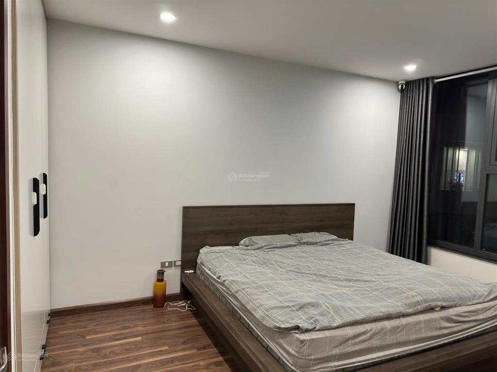 Cho thuê cc 3pn, 102m2 tại khu ngoại giao đoàn, 12 triệu vnd, đẹp, nhiều tiện ích