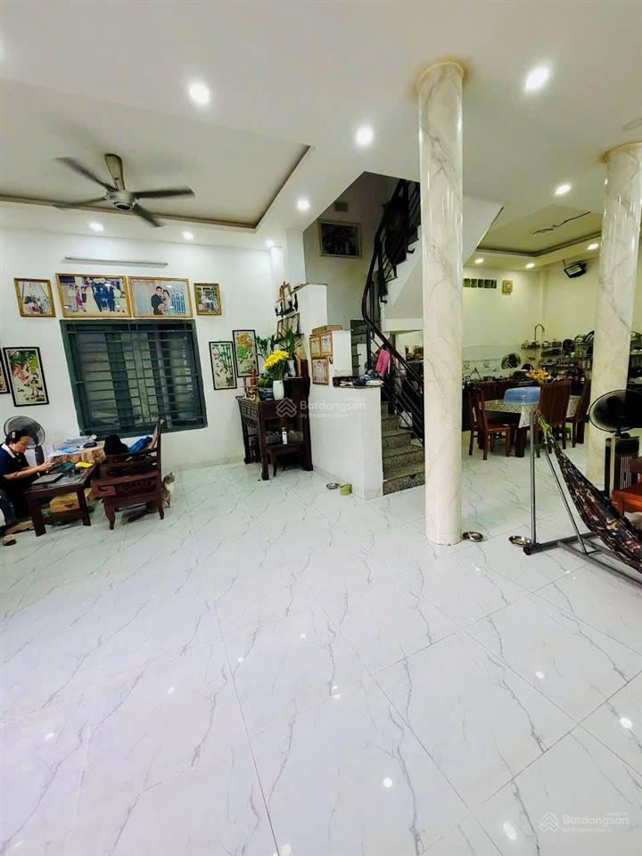 Nhà 3 tầng 94m2  ngang 6.5m  quang trung  gò vấp  chỉ 8.45 ty
