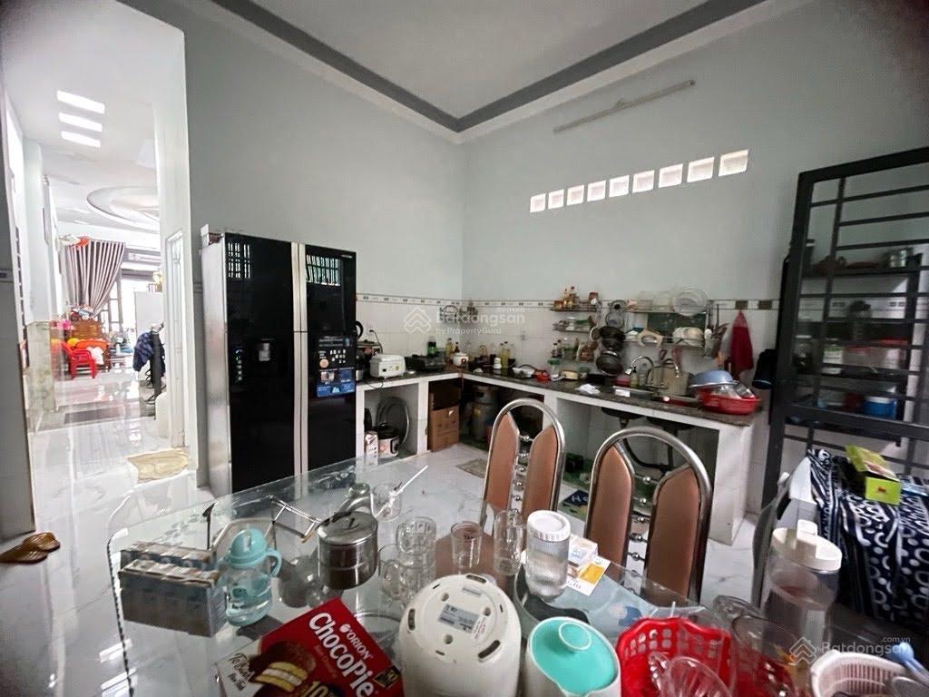 3 tầng hẻm xe hơi 5m dt 88m2, ngay emart gò vấp, 6 tỷ 2