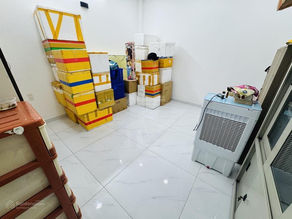 Bán nhà mặt tiền dương quảng hàm gần nguyễn văn lượng lê đức thọ, gò vấp khu sầm uất chỉ 13.x tỷ