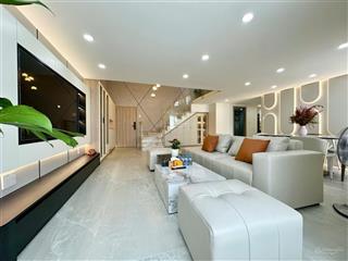 Cần bán duplex sky garden  pmh q7 nhà đẹp, mới 100%.  0917 300 *** em hằng