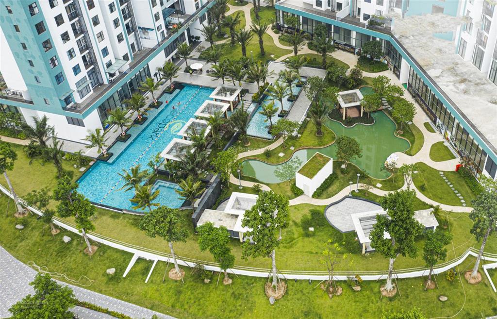 Bán căn hộ siêu hiếm 216m view 270 độ 4 phòng ngủ, sân vườn 30m thang máy riêng, aquabay, ecopark