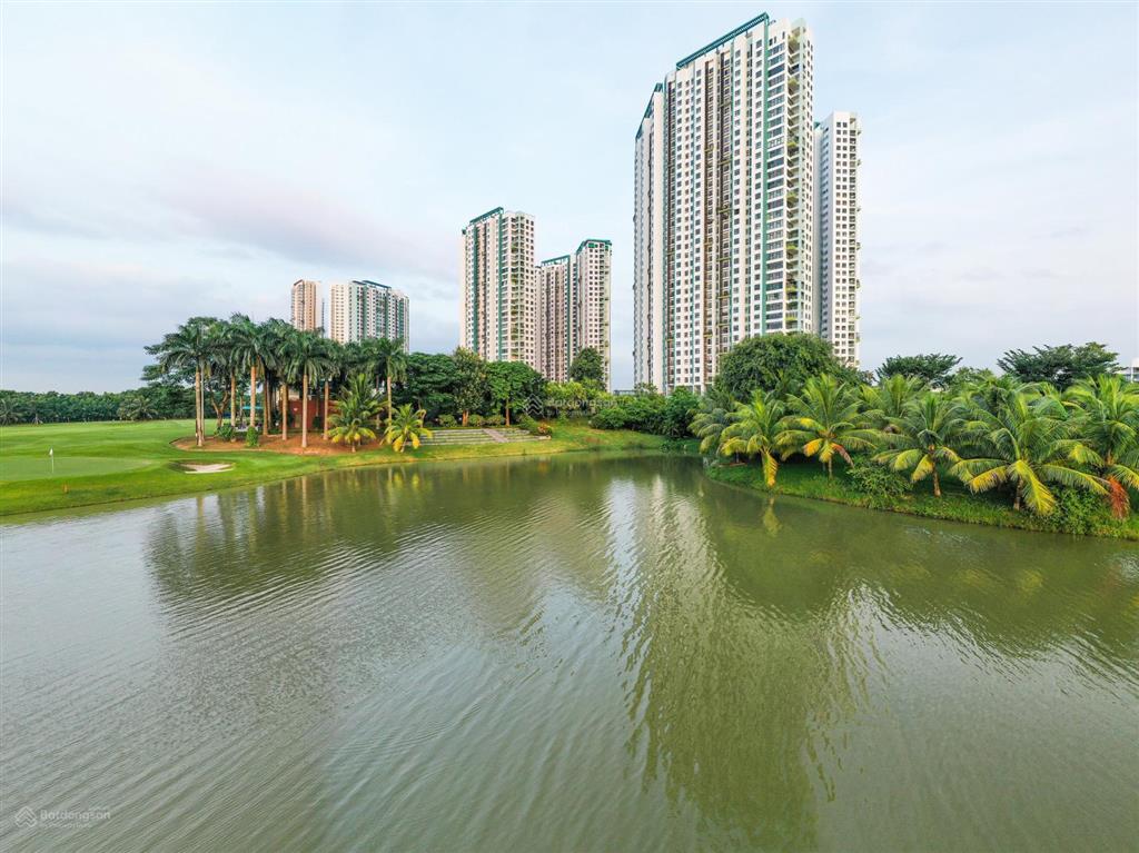Bán căn hộ siêu hiếm 216m view 270 độ 4 phòng ngủ, sân vườn 30m thang máy riêng, aquabay, ecopark