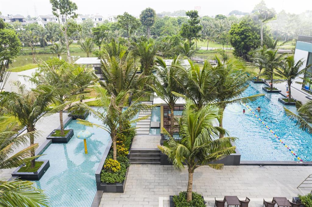 Bán căn hộ siêu hiếm 216m view 270 độ 4 phòng ngủ, sân vườn 30m thang máy riêng, aquabay, ecopark