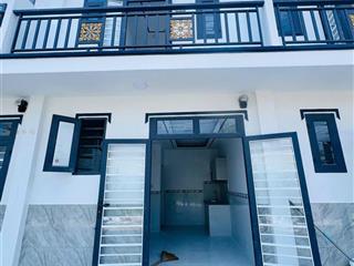 Em thuỷ cần bán vài căn nhà ở xã hội thuộc ql50 bình hưng  bình chánh giá 630tr shr