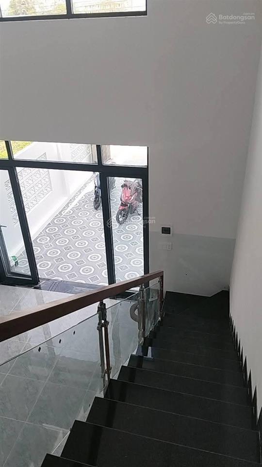 Nhà mới 100% gần chợ phú lạc thiết kế hiện đại, dọn vào ở ngay