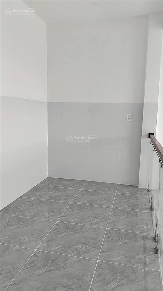 Nhà mới 100% gần chợ phú lạc thiết kế hiện đại, dọn vào ở ngay