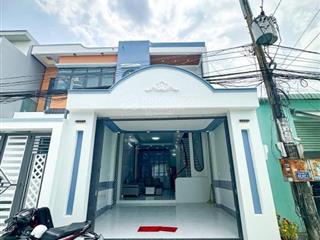 Chủ gửi bán nhà mới xây đường 18b , ngang 5m dài 20m giá 990tr gần chợ bình chánh