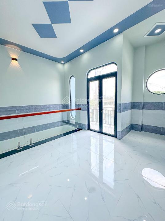 Chủ gửi bán nhà mới xây đường 18b , ngang 5m dài 20m giá 990tr gần chợ bình chánh