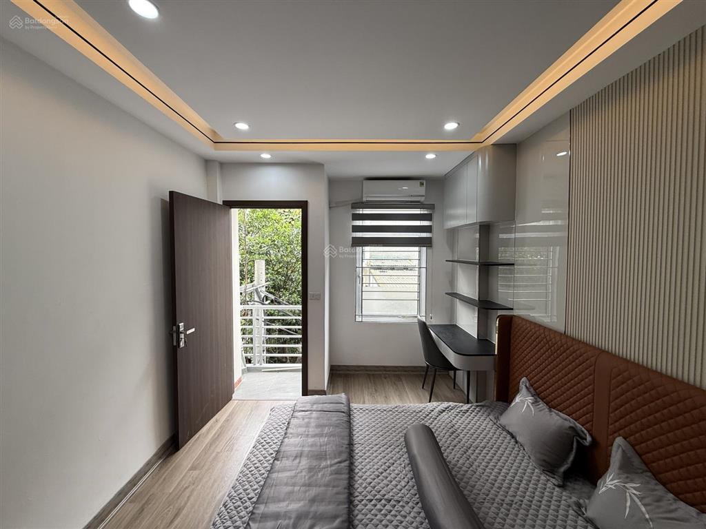Nhà đẹp giá rẻ thanh xuân 38 m2  11 tỷ full nội thất xịn đẹp hai thoáng trước sau 5 tầng 8 phòng