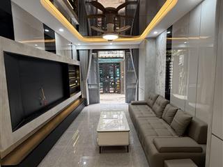 Nhà đẹp giá rẻ thanh xuân 38 m2  11 tỷ full nội thất xịn đẹp hai thoáng trước sau 5 tầng 8 phòng