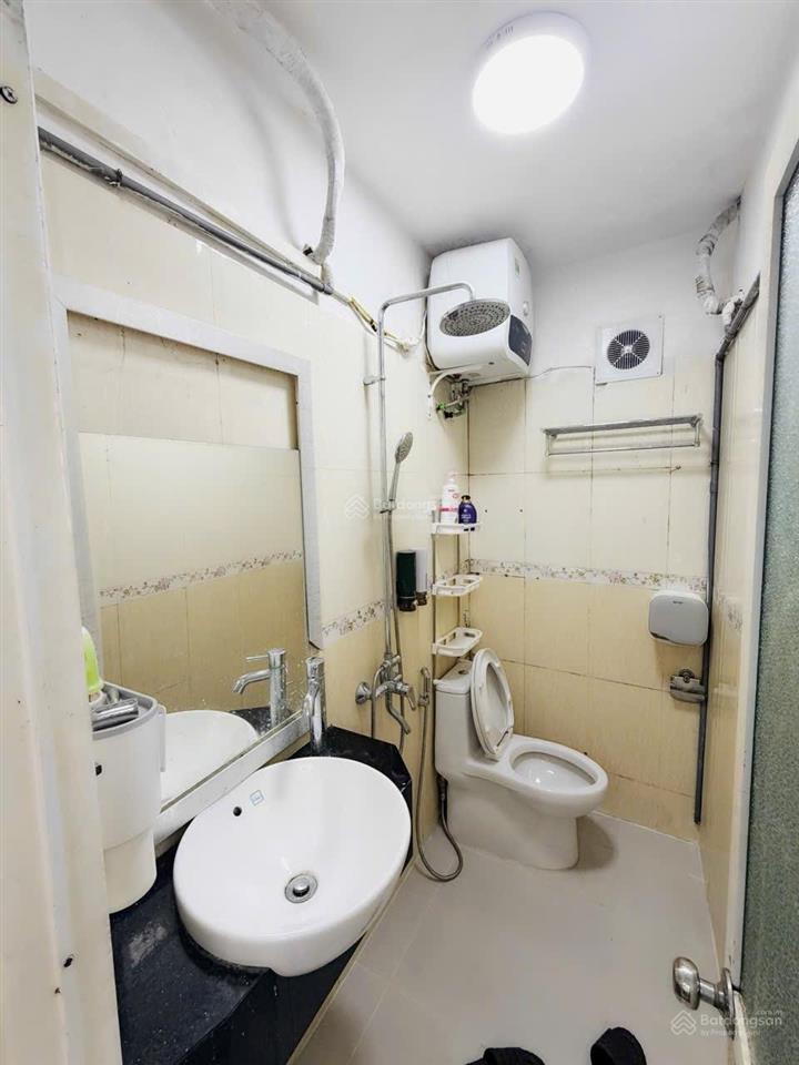 57 m2 mt4.7 14.5 tỷ nhà dân xây kinh doanh hai bà trưng ngõ thông 30 m ra phố