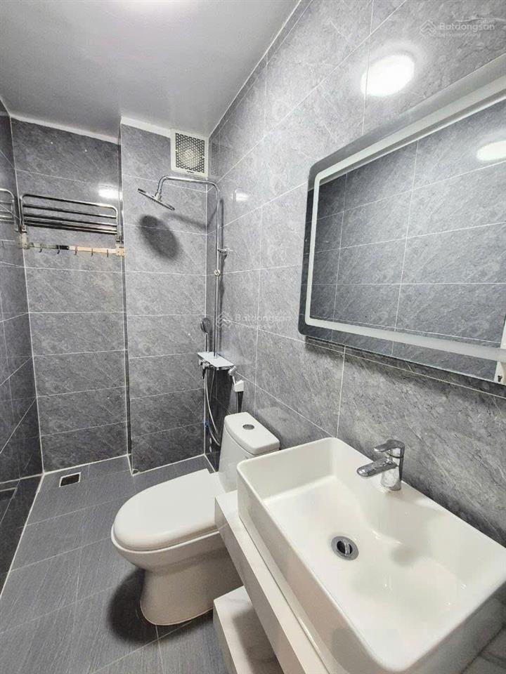 Nhà mặt phố lô góc 2 thoáng quang trung hà đông xây mới 5 tầng thang máy 51 m2  27,9 tỷ mt 6,9 m