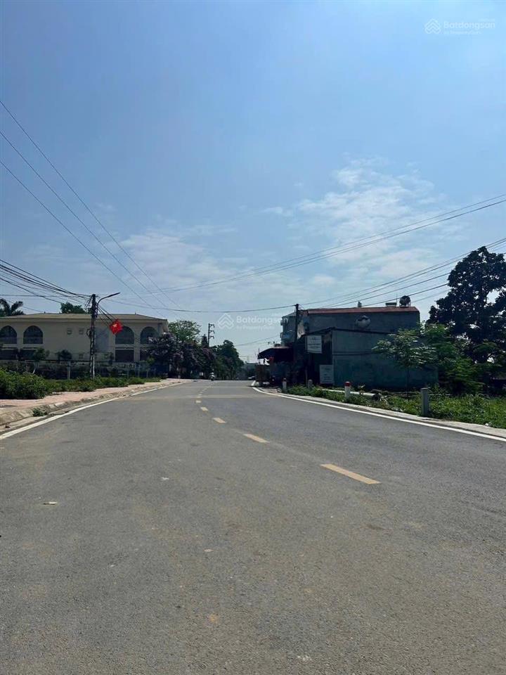 Nhỉnh 1 tỷ đất view hồ hoà sơn, hiếm!