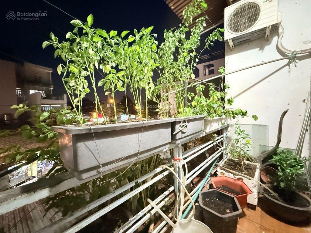 Mtkd bùi quang là gv  2 tầng  70m2  khu kd sầm uất  đường 10m có lề  9tỷ (tl)