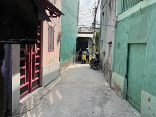 Nhà đẹp ở ngay  2 tầng  thống nhất gv  dt 21m2  3,35tỷ (tl)