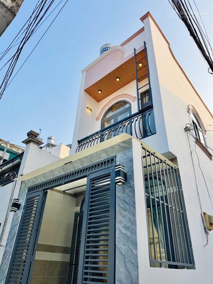 Full nội thất ở ngay  góc 2mt hẻm thống nhất gv  2 tầng  36m2  3,87tỷ (tl)