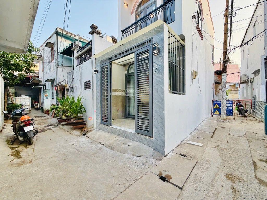 Full nội thất ở ngay  góc 2mt hẻm thống nhất gv  2 tầng  36m2  3,87tỷ (tl)