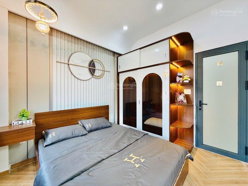 Full nội thất ở ngay  góc 2mt hẻm thống nhất gv  2 tầng  36m2  3,87tỷ (tl)
